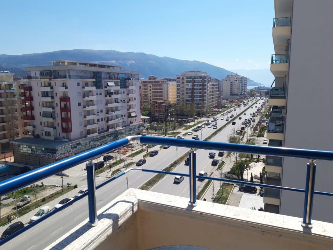 The Place Apartamento Vlorë Exterior foto